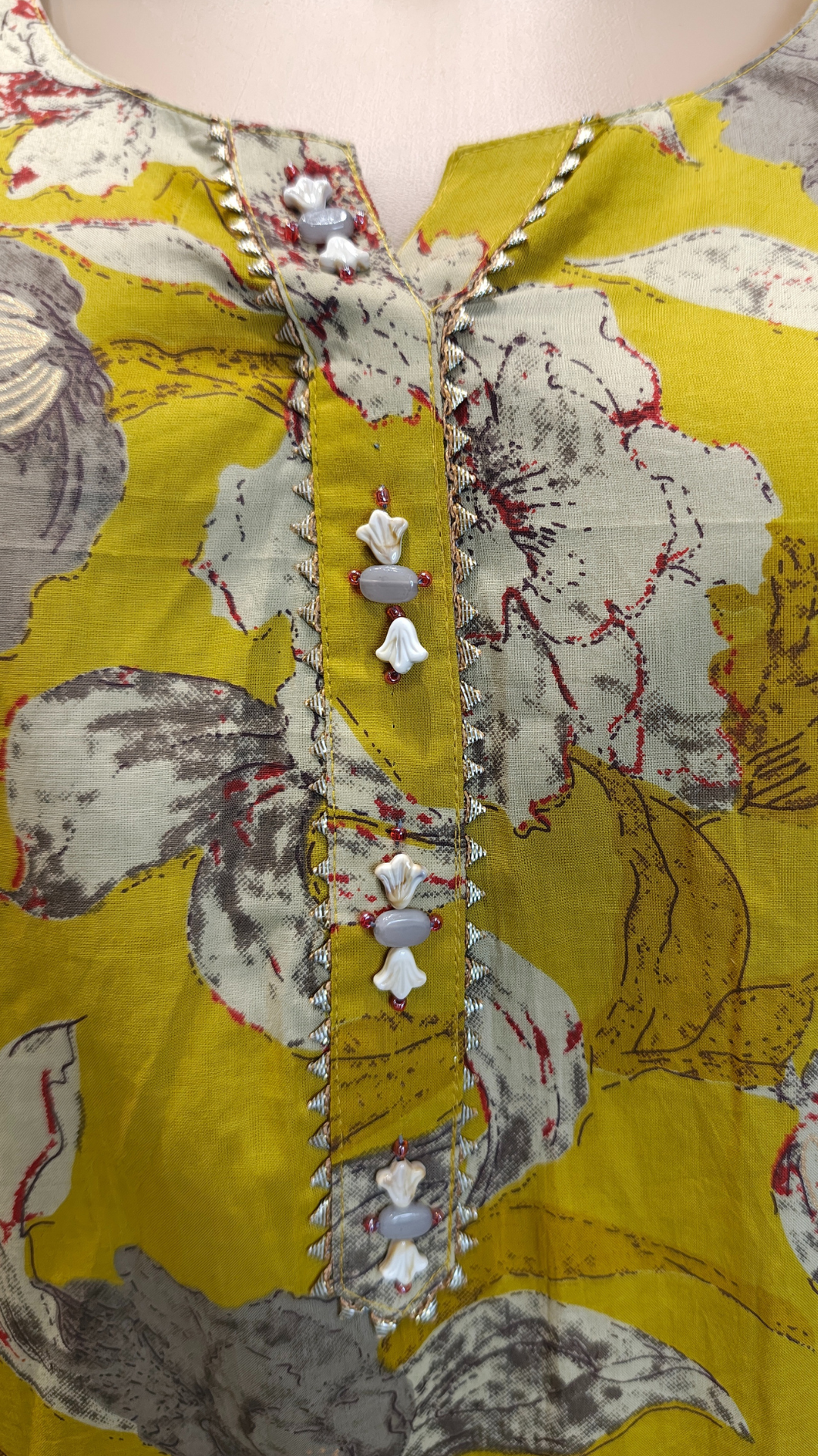 Daisy Delight Yellow Cotton Kurti