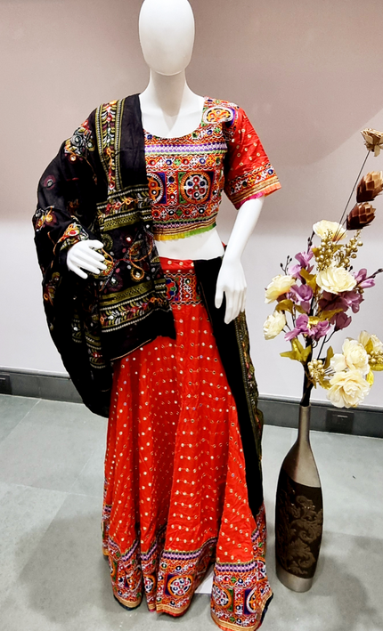 Kachhi Glow Chaniya Choli Set