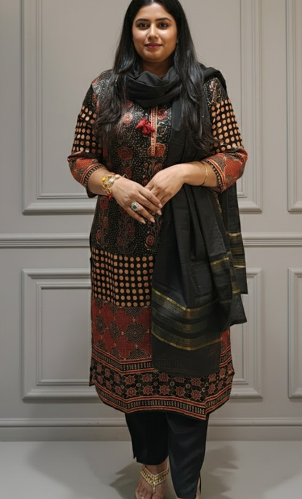 Obsidian Grace Gajji Silk Kurta Set