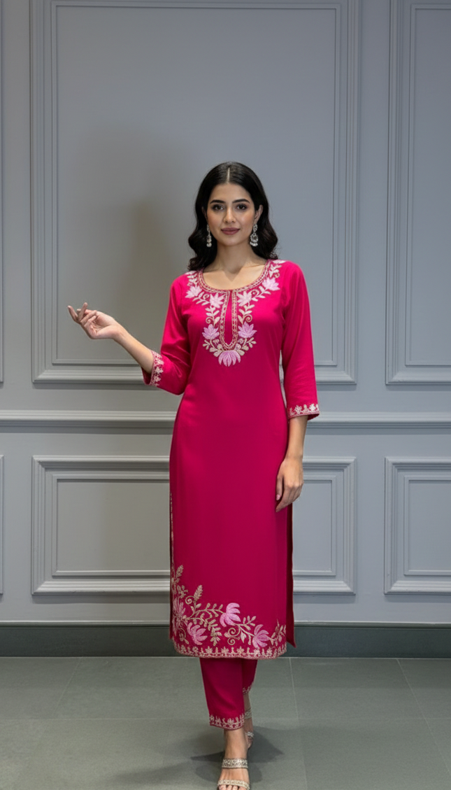 Royal Kashmiri Rani Kurta Set