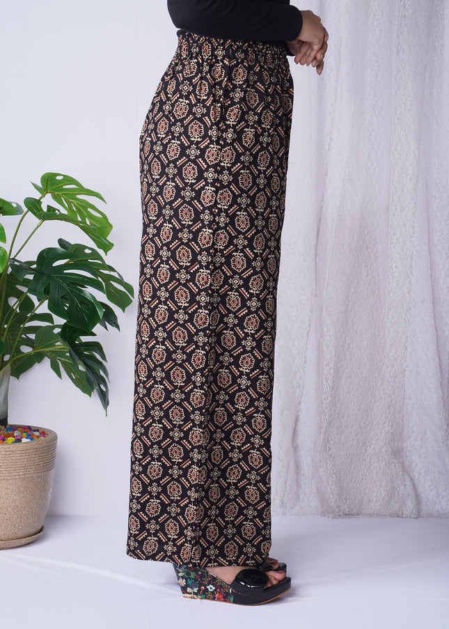 Chic Brown Printed Palazzo Pants