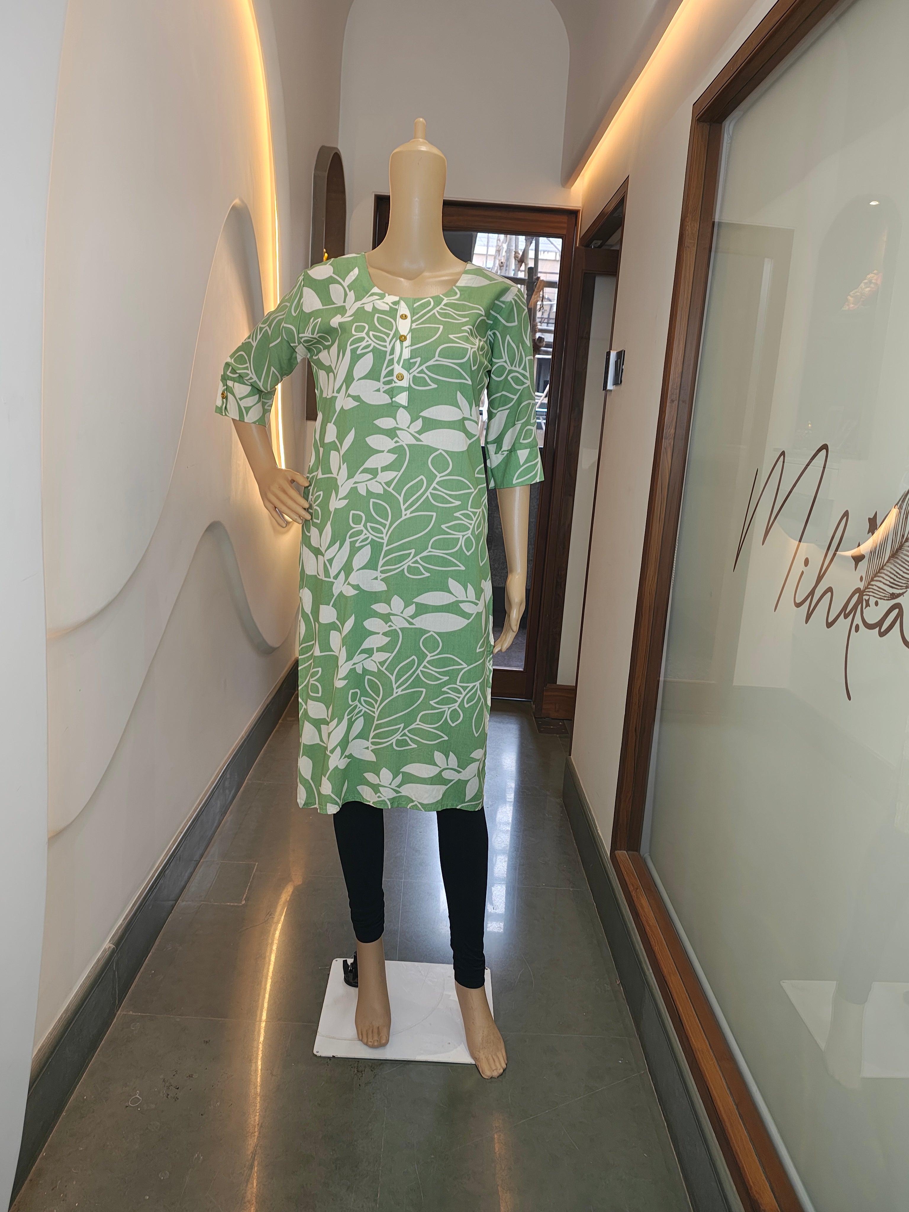 Mint Green Floral Printed Cotton Kurti – Fresh & Breezy Everyday Wear