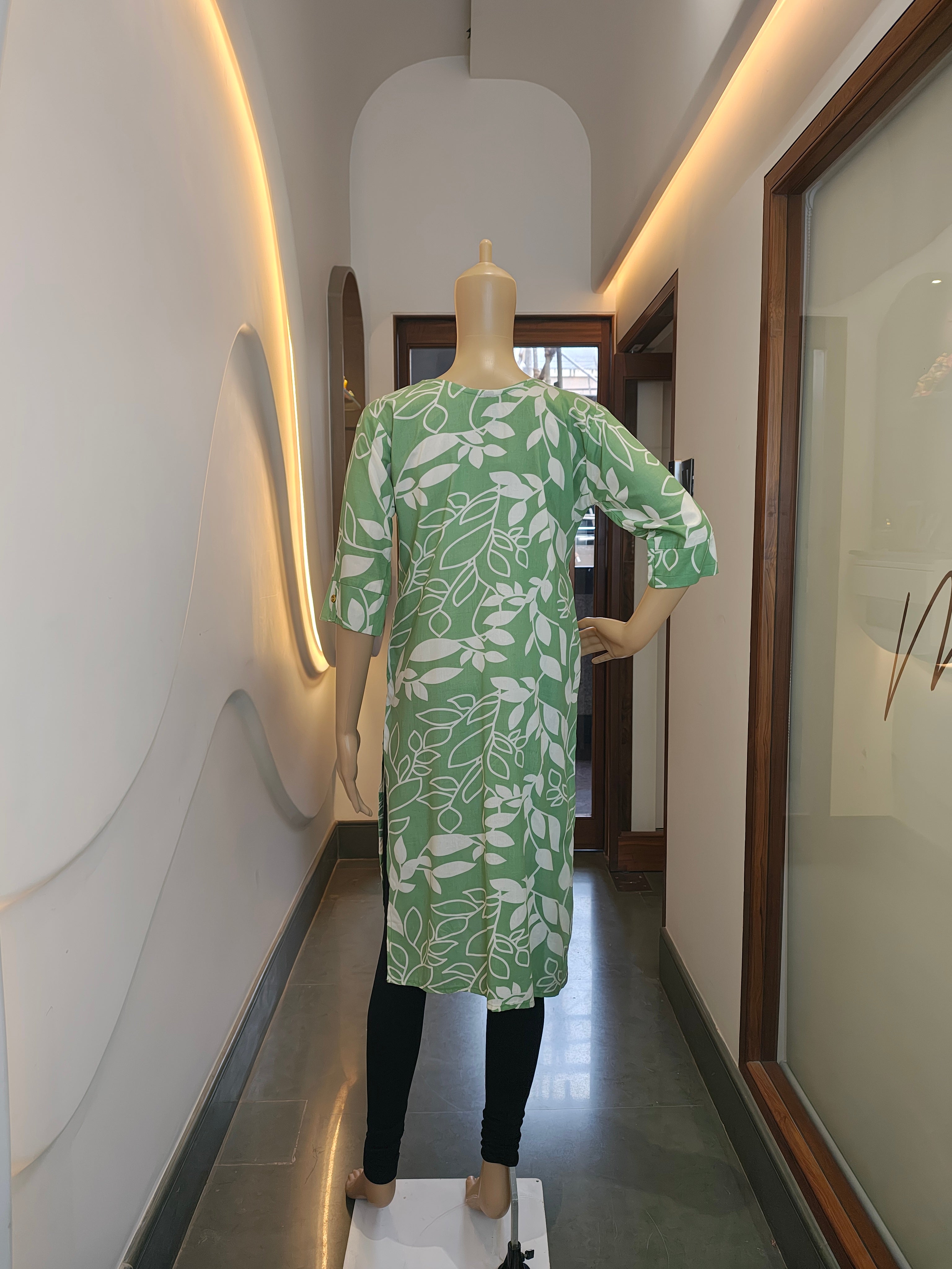 Mint Green Floral Printed Cotton Kurti – Fresh & Breezy Everyday Wear