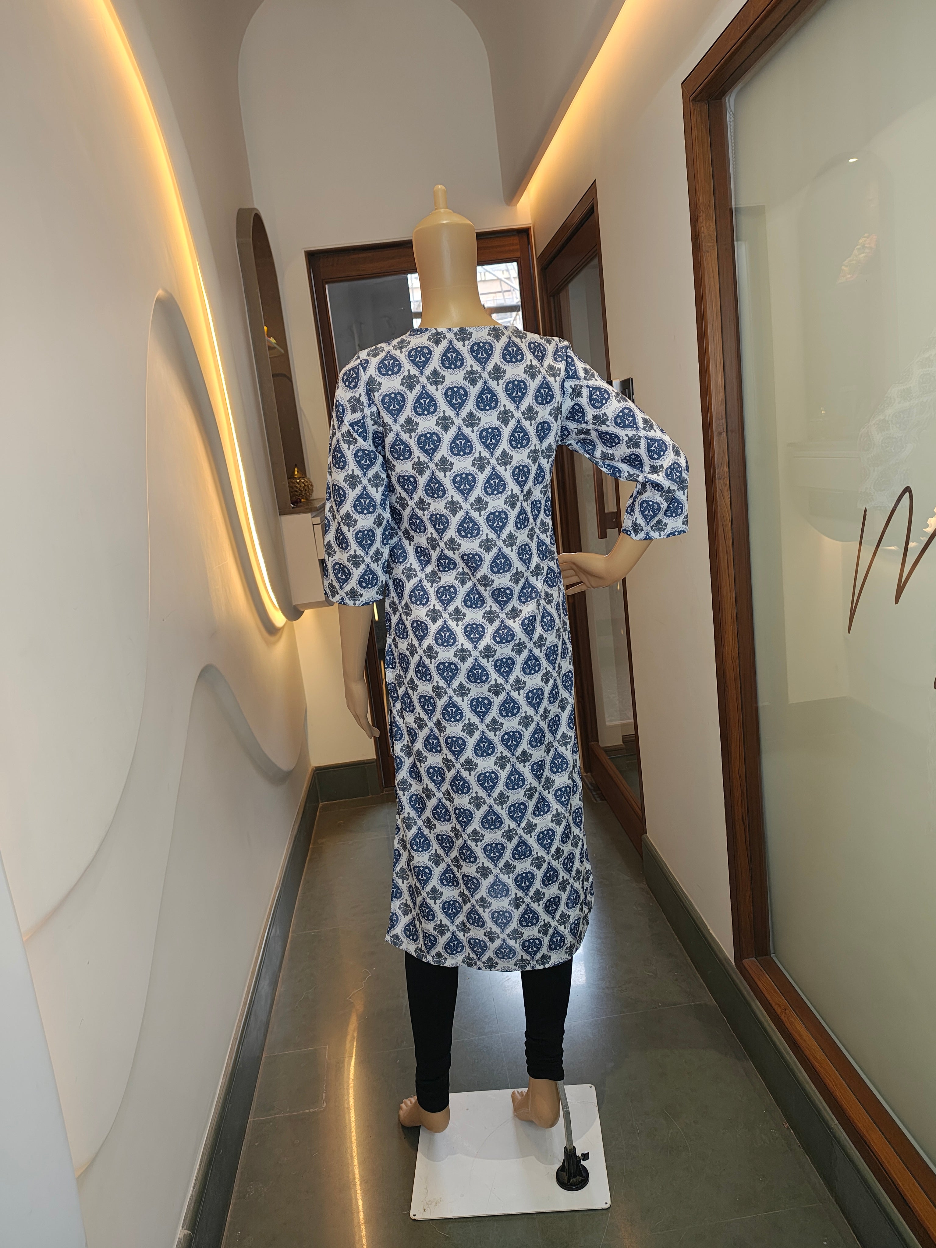 Indigo Grace V-Neck Cotton Kurti – Crisp, Calm & Beautifully You