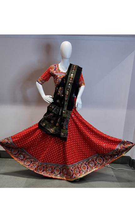 Kachhi Glow Chaniya Choli Set