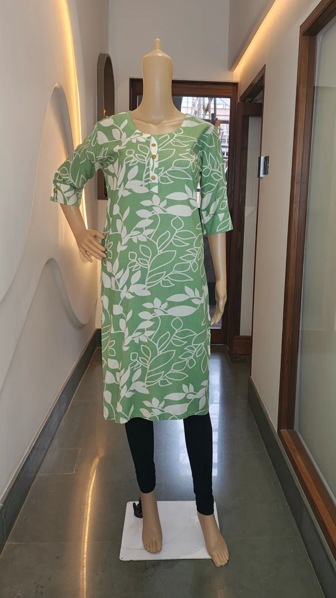 Mint Green Floral Printed Cotton Kurti – Fresh & Breezy Everyday Wear