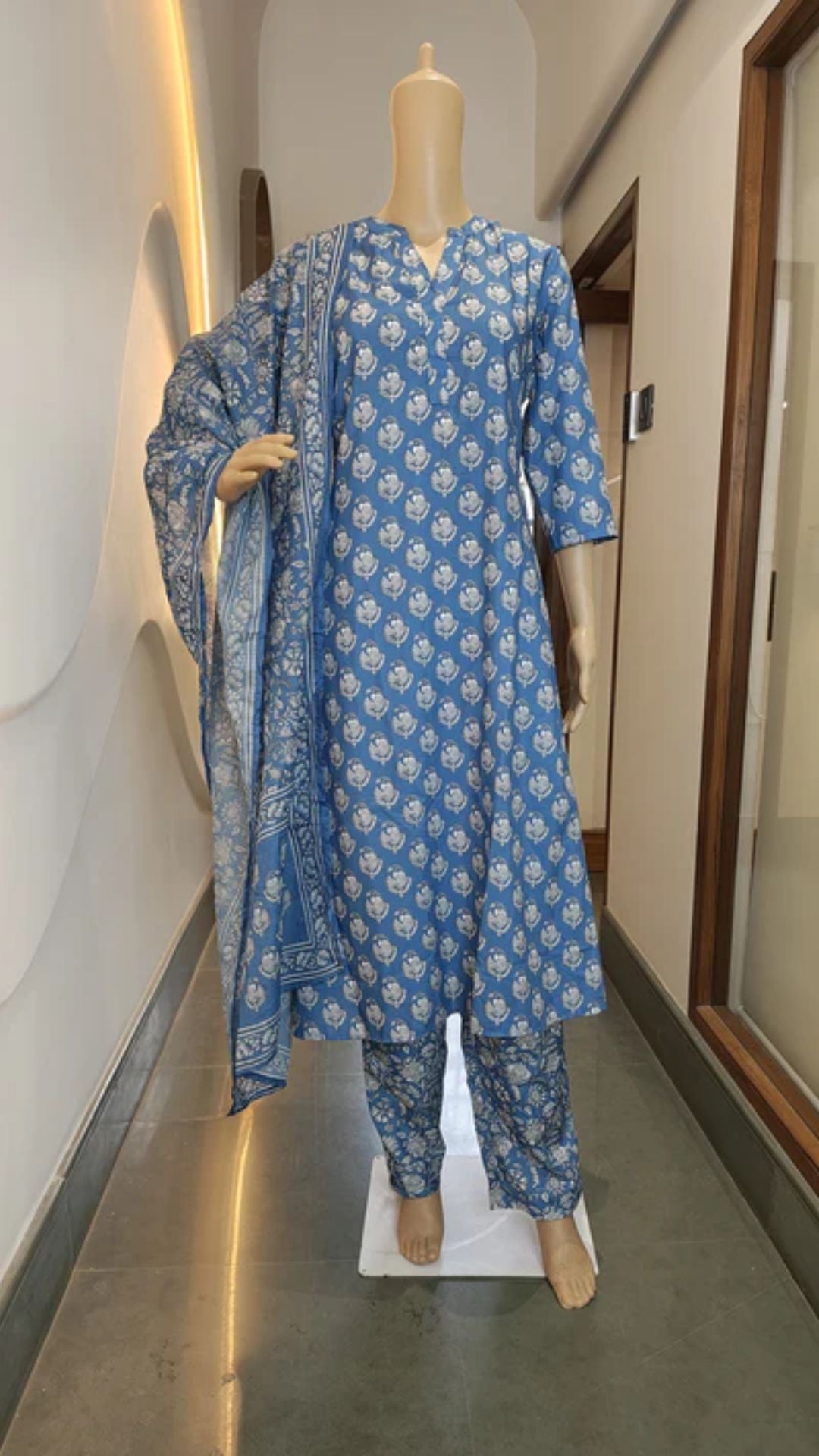 Indigo Blue Cotton Kurta Set with Floral Handblock Print (3-Piece)