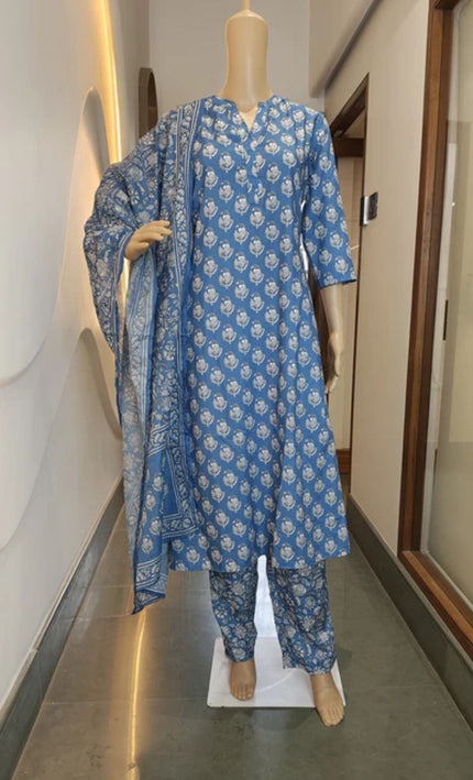 Indigo Blue Cotton Kurta Set with Floral Handblock Print (3-Piece)