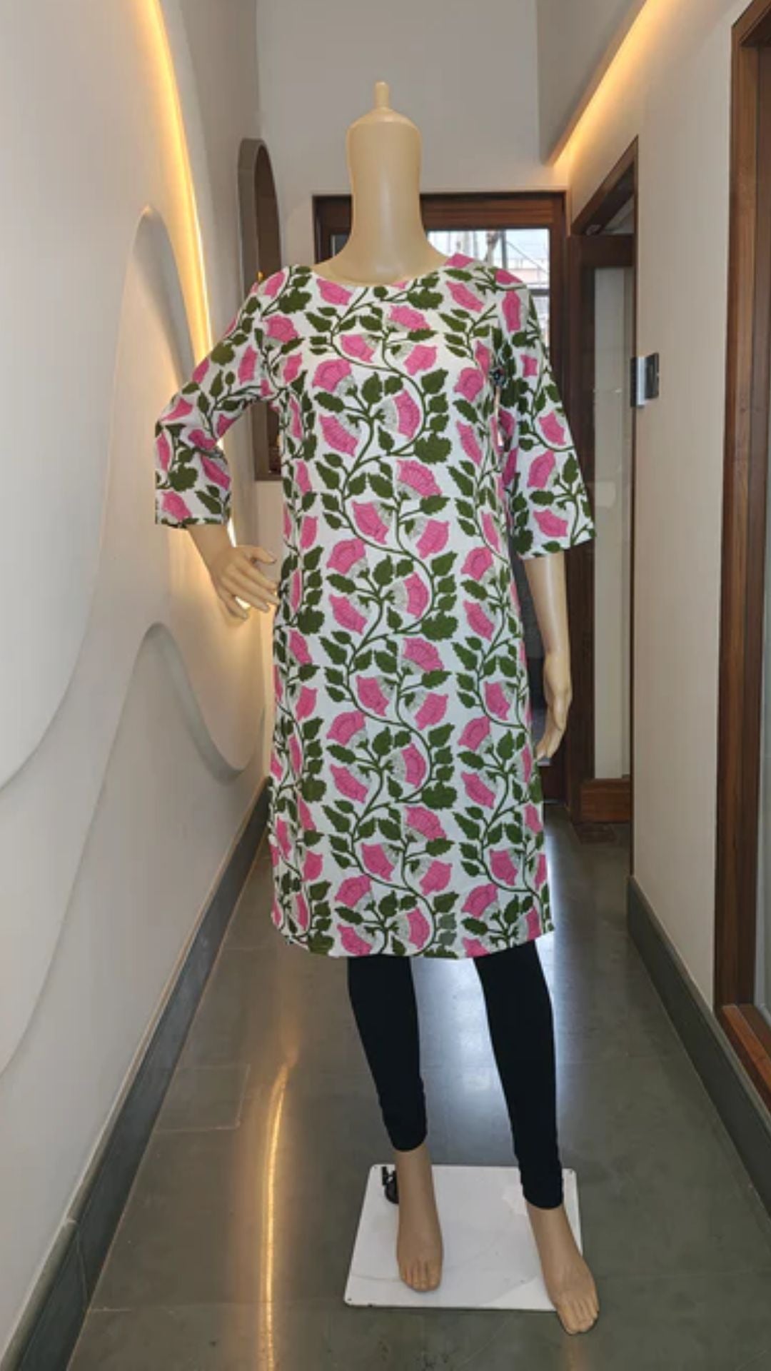 Blush Bloom Cotton Kurti – Soft, Fresh & Effortlessly Feminine