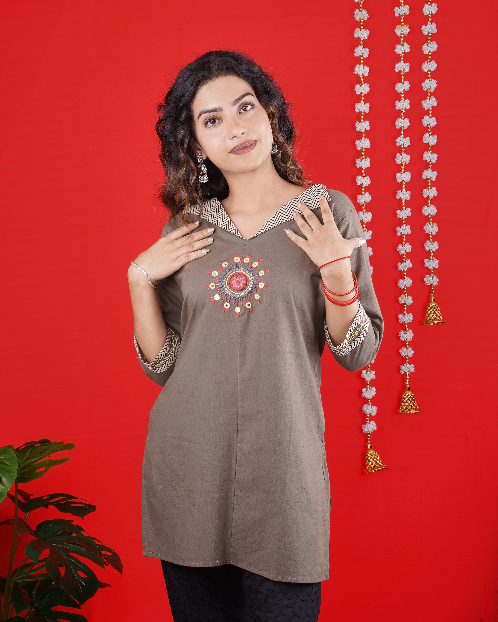 Embroidered Cotton Kurti with Black Pants – Elegant Ethnic Wear