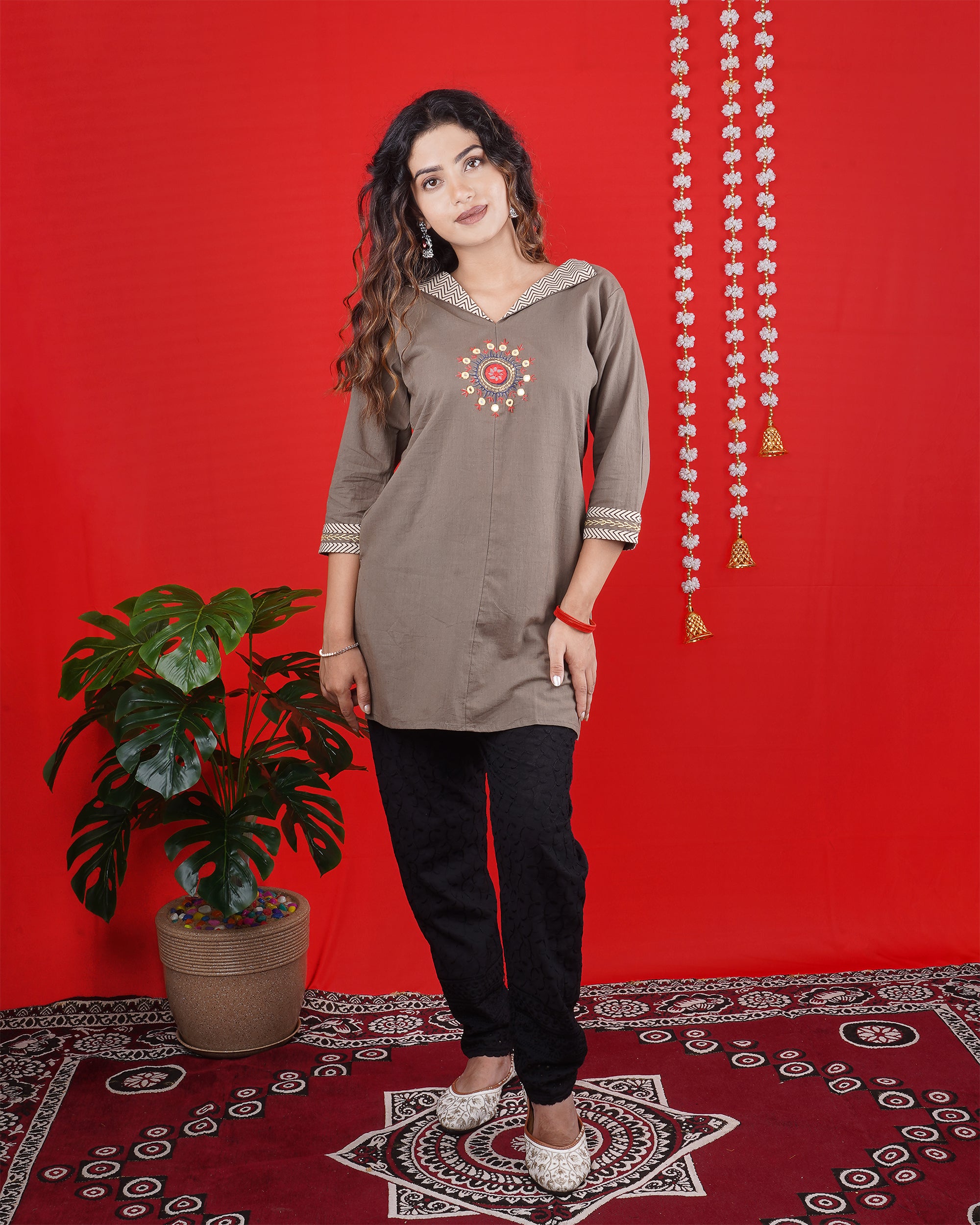 Embroidered Cotton Kurti with Black Pants – Elegant Ethnic Wear